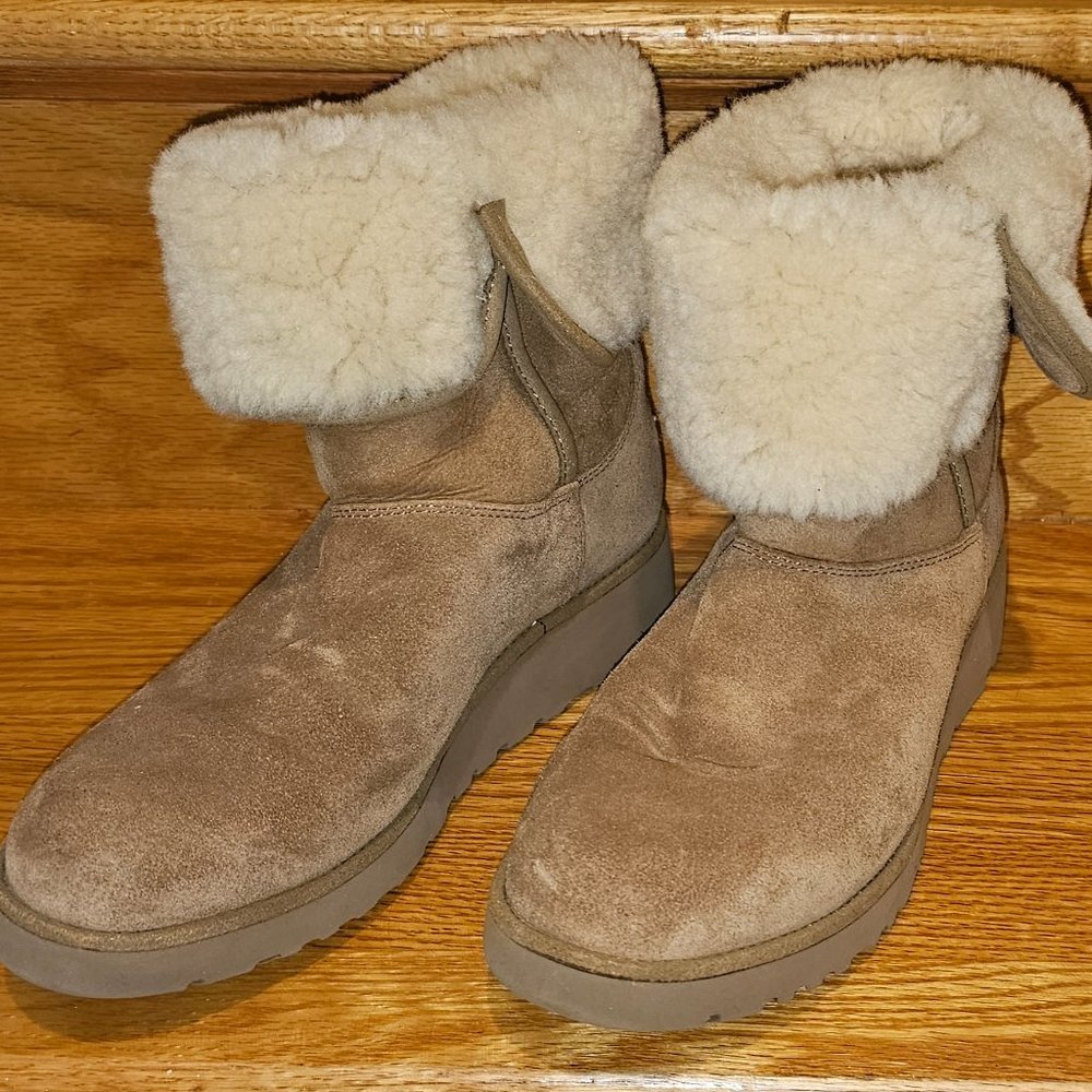 Chestnut Platform Uggs US 7 (EU 38)